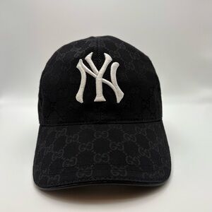 NEW Black "NY" Logo Monogram Dad Hat (M)